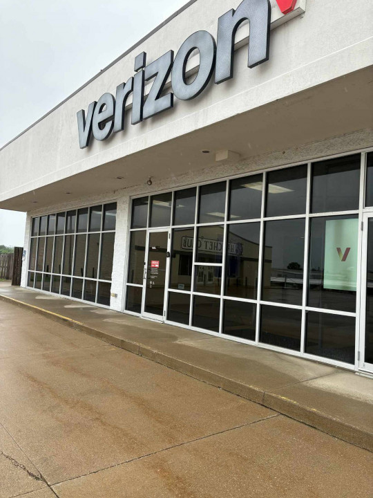 commercial property photo
