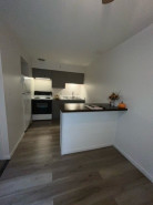 Property photo thumbnail 1
