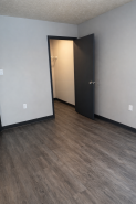Property photo thumbnail 5