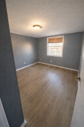 Property photo thumbnail 3