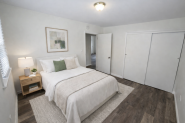 Property photo thumbnail 4