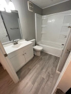 Property photo thumbnail 3