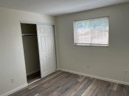 Property photo thumbnail 2