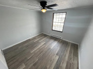 Property photo thumbnail 5