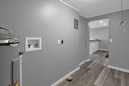 Property photo thumbnail 6