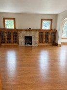 Property photo thumbnail 6